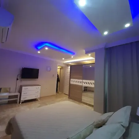 Lejlighed Kueltuer Apartman *